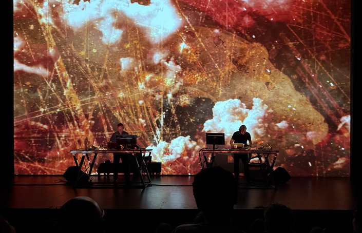 Fennesz & Lillevan