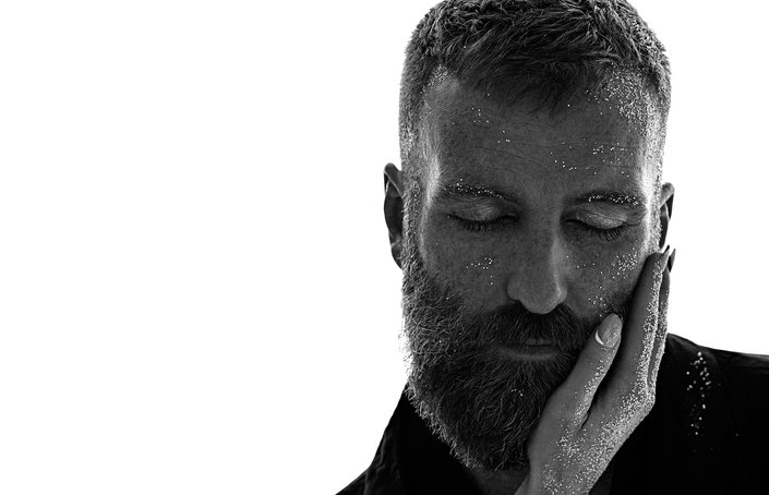 Ben Frost com Greg Kubacki & Tarik Barri
