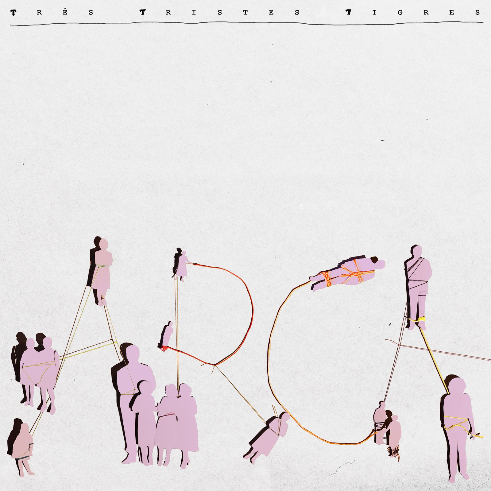 Capa <em>Arca</em>. Colagem anal&oacute;gica de Hilda Reis / Design gr&aacute;fico de Catarina Coelho