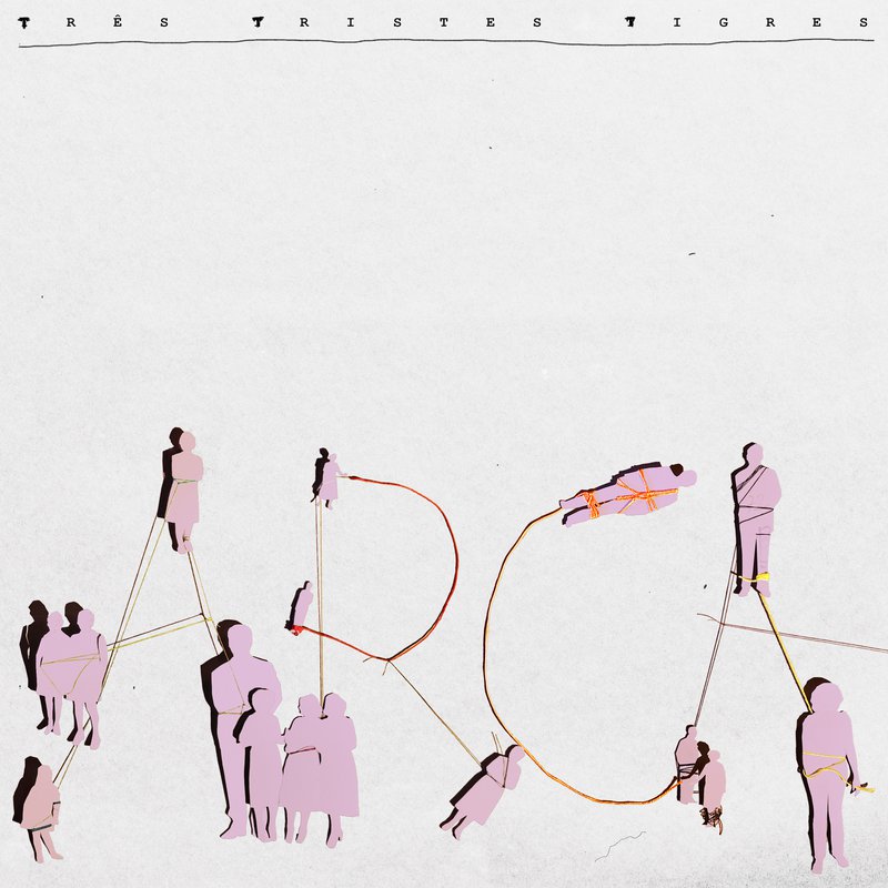 Capa <em>Arca</em>. Colagem anal&oacute;gica de Hilda Reis / Design gr&aacute;fico de Catarina Coelho