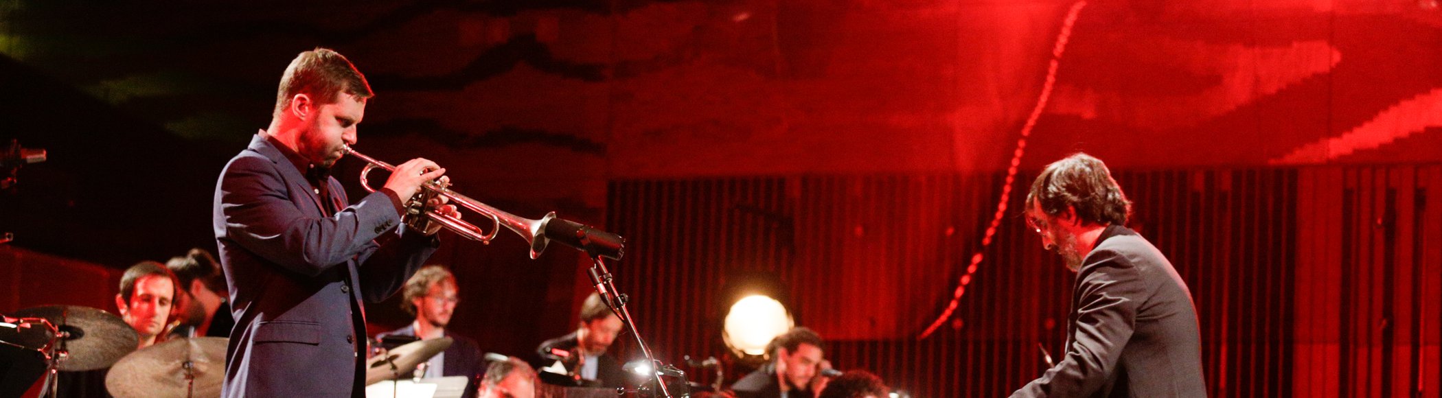 Orquestra Jazz de Matosinhos & Peter Evans