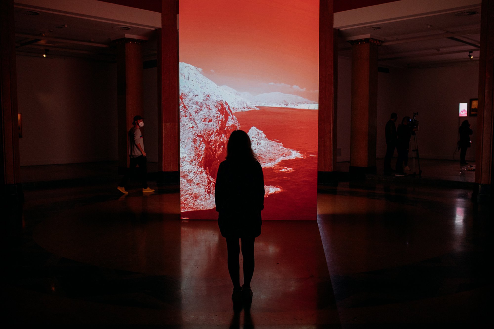 Red Lines with Landscapes, Evan Roth – Culturgest Porto, 2020  © Renato Cruz Santos