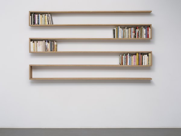 Um Silabário por Reconstruir IV