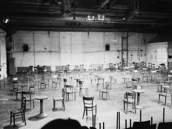 Café Müller (1985)