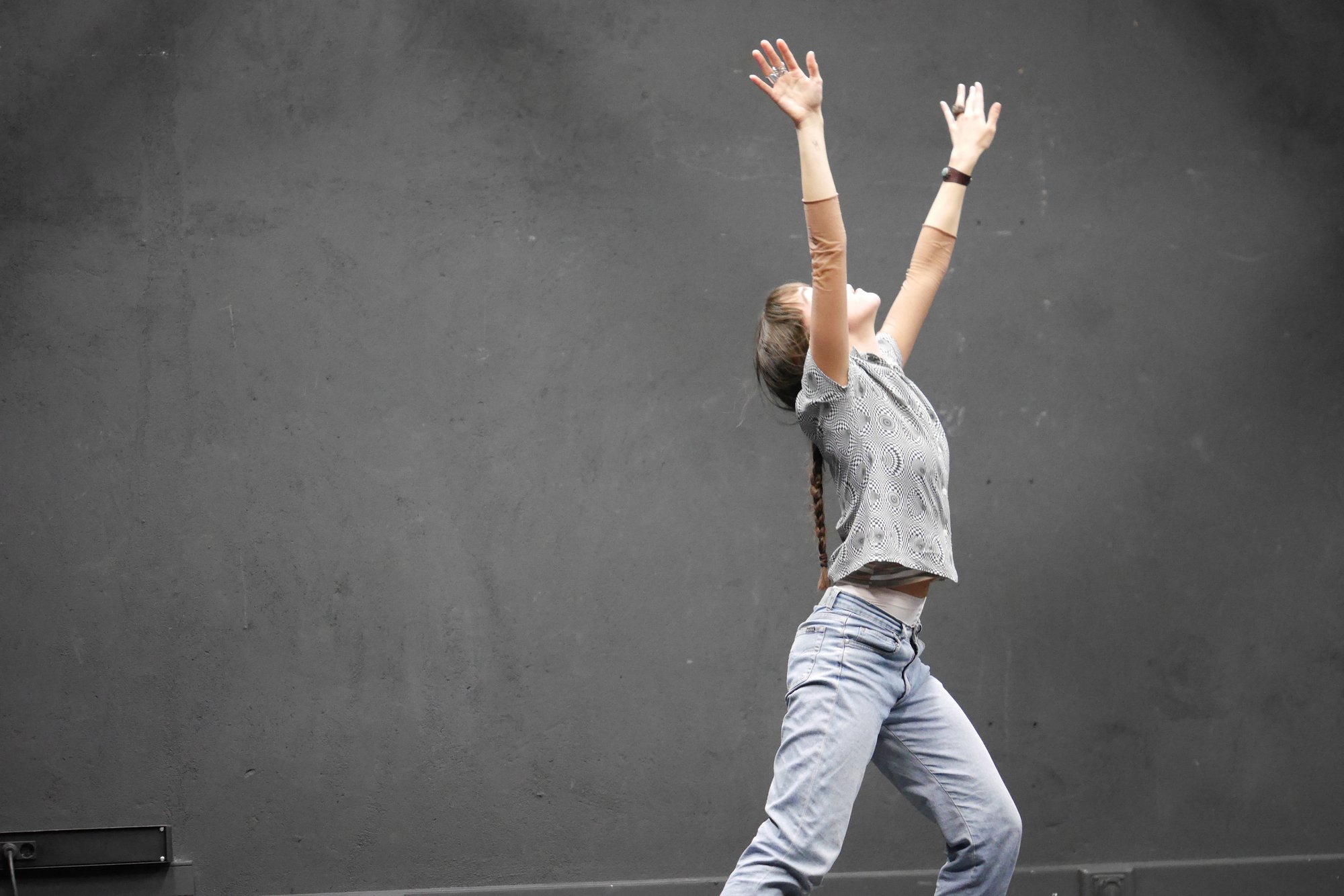 PEDRA - EDUCATIONAL DANCE PROJECT FOR TEENAGERS | 2018, 2019, 2020

>  A group of young people aged between 15 and 18 met every week at Culturgest to come in contact with the choreographic world: Clara Andermatt (2018), Francisco Camacho (2019) e Vera Mantero (2020). Coproduction Culturgest, Teatro Municipal do Porto, Teatro Viriato. © Patrícia Blázquez - Culturgest