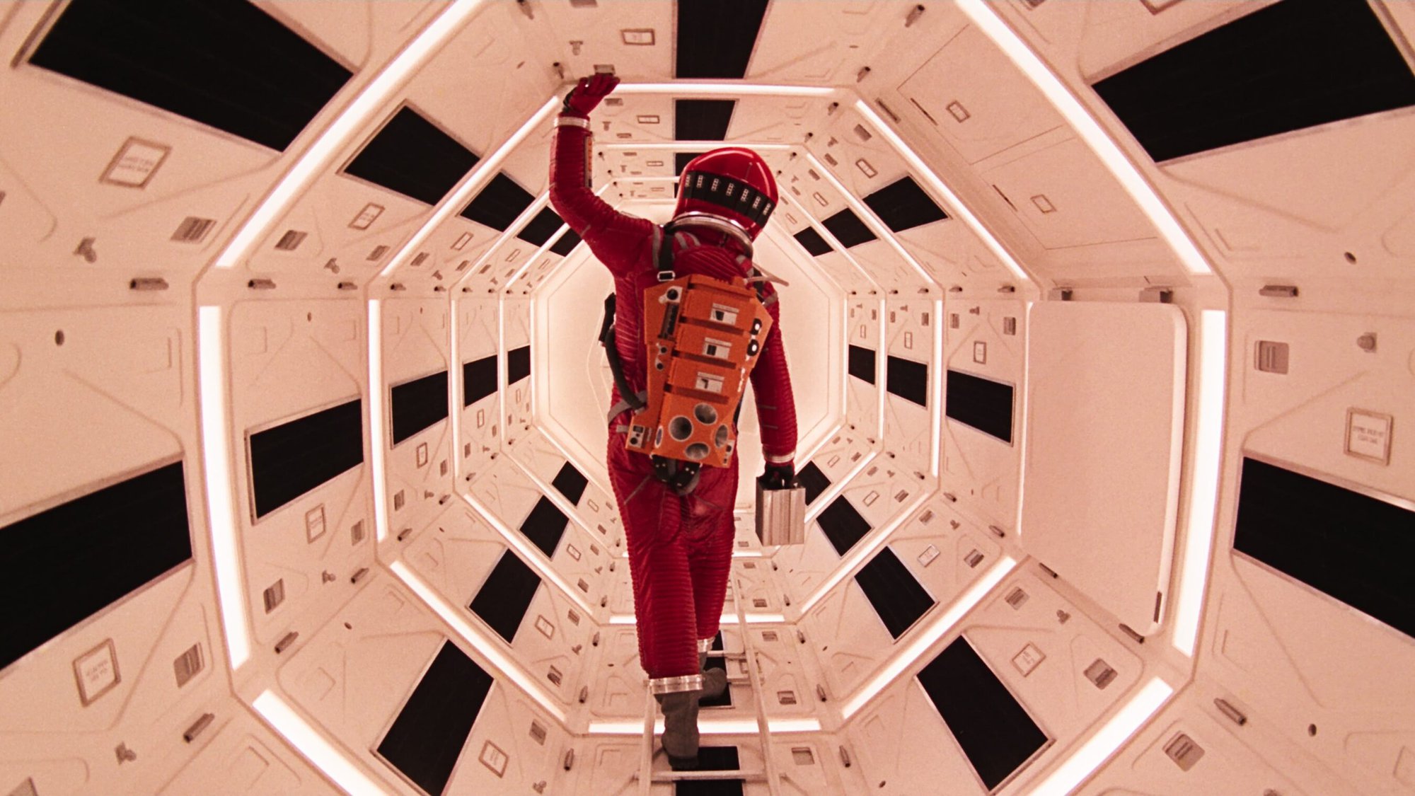 2001: Odisseia no Espaço (1968), de Stanley Kubrick 