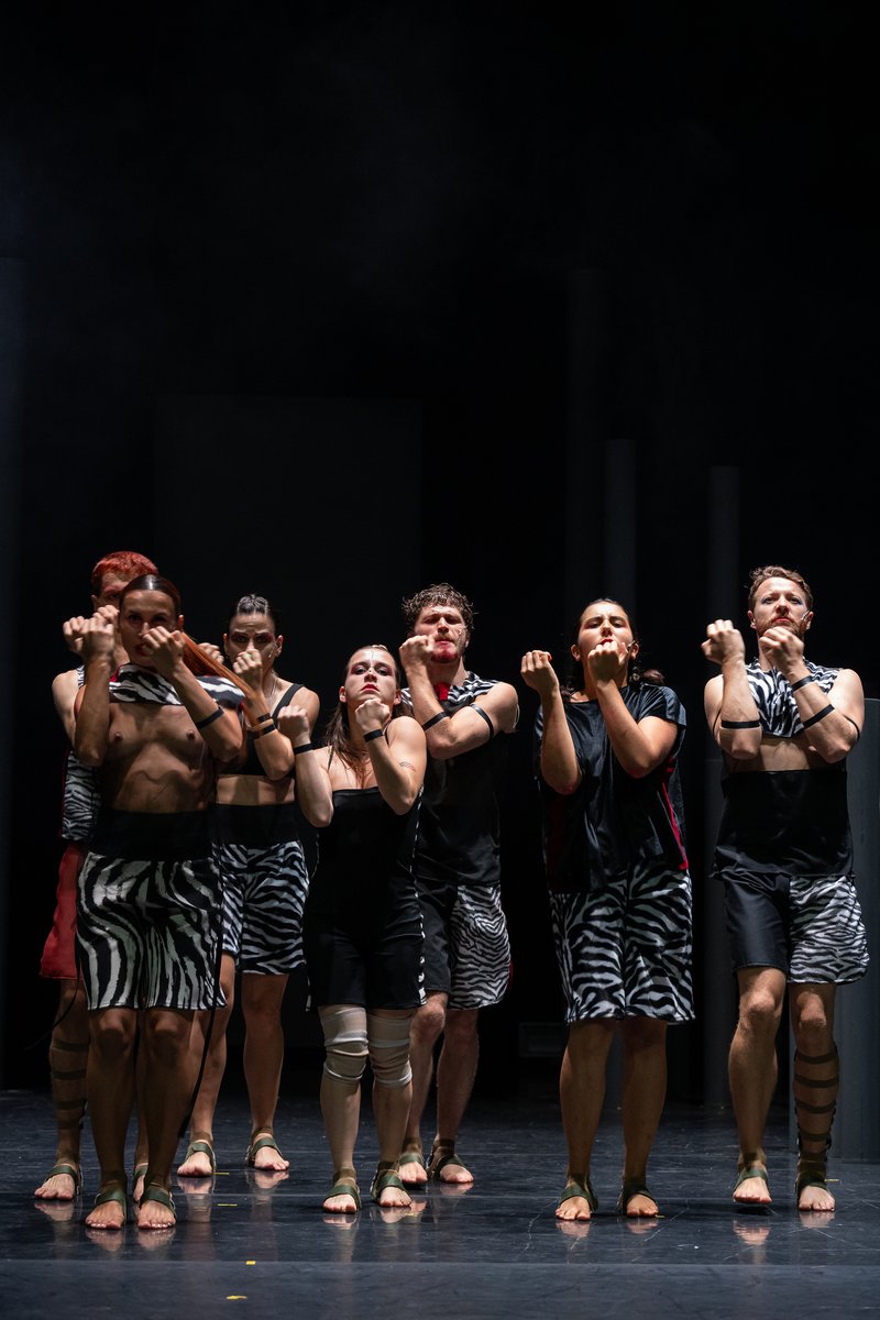 © João Octávio Peixoto.<br />
<br />
