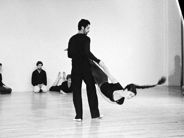 Contact-Improvisation Weekly Classes